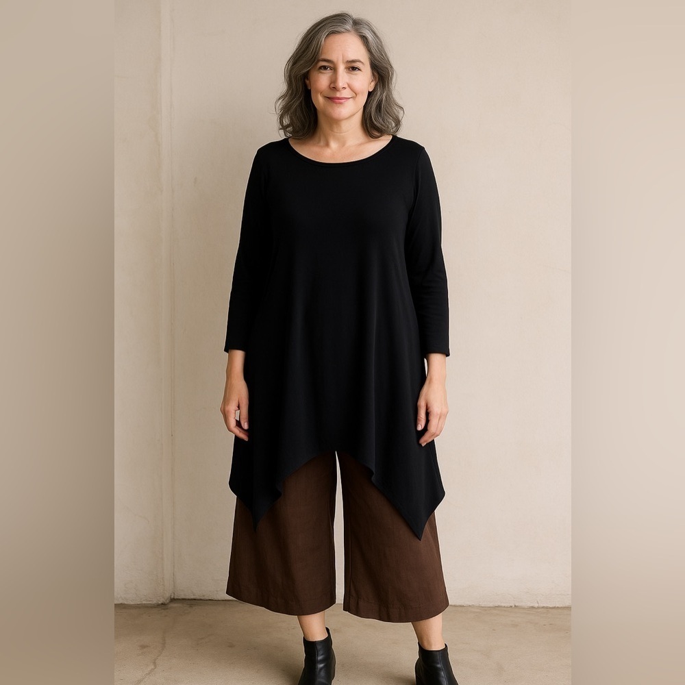 Cut Loose Womens Tunic Top Sz Large Black Lagenlook Sharkbite Hem Stretch Shirt